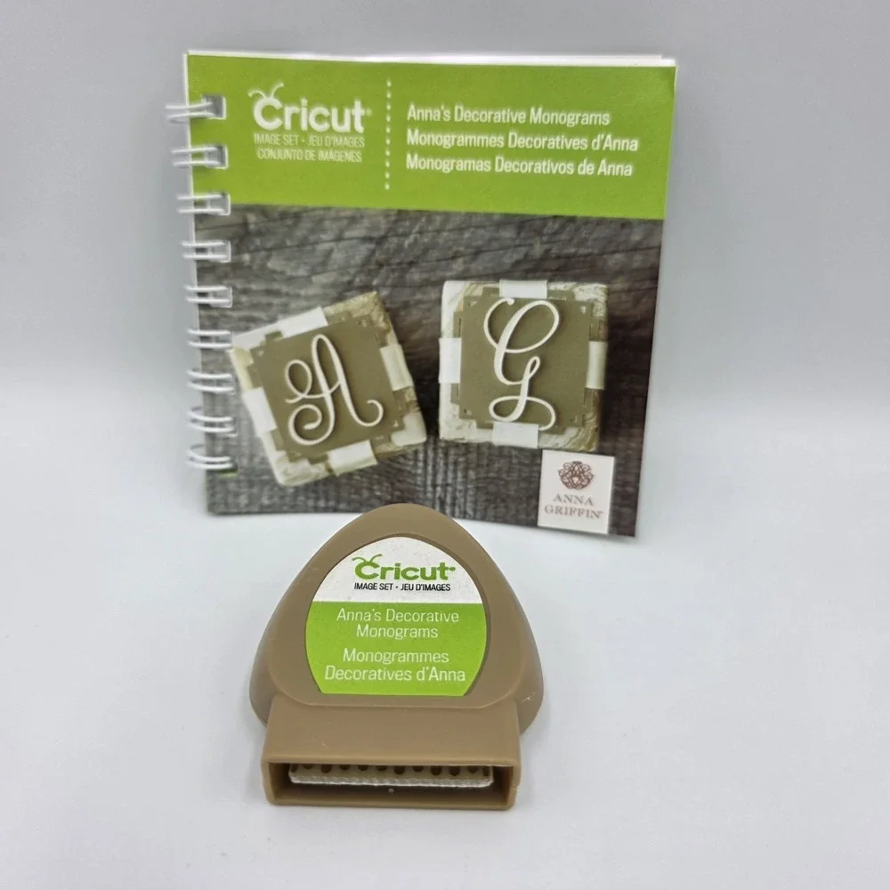 Cricut Anna's Decorative Monograms Cartridge &‎ Manual